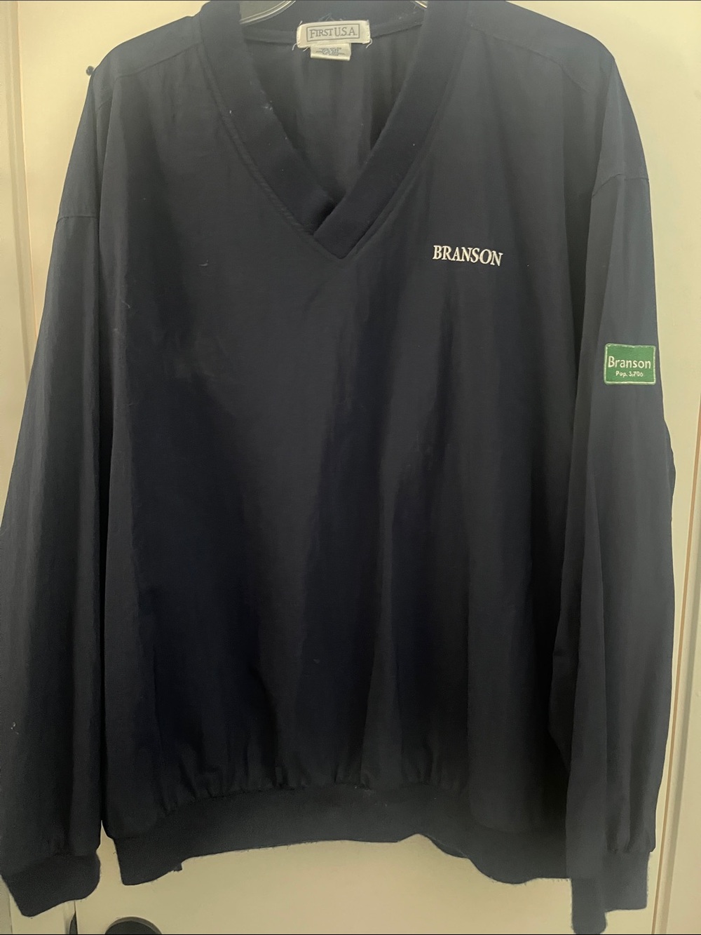 Men's V-Neck Pullover Windbreaker in Navy